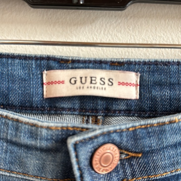 NWT distressed Guess 1981 skinny high jeans - Picture 9 of 11